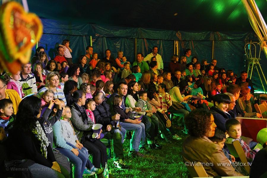 Zirkus Piccolo in Morntal-Muenchingen Mai 2013