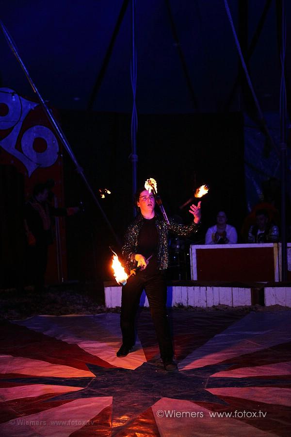 Zirkus Piccolo in Morntal-Muenchingen Mai 2013