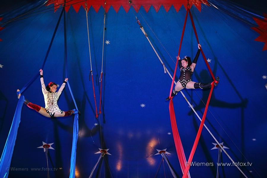 Zirkus Piccolo in Morntal-Muenchingen Mai 2013