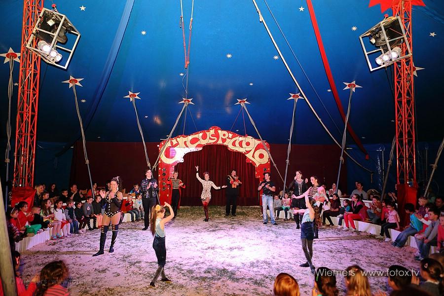 Zirkus Piccolo in Morntal-Muenchingen Mai 2013