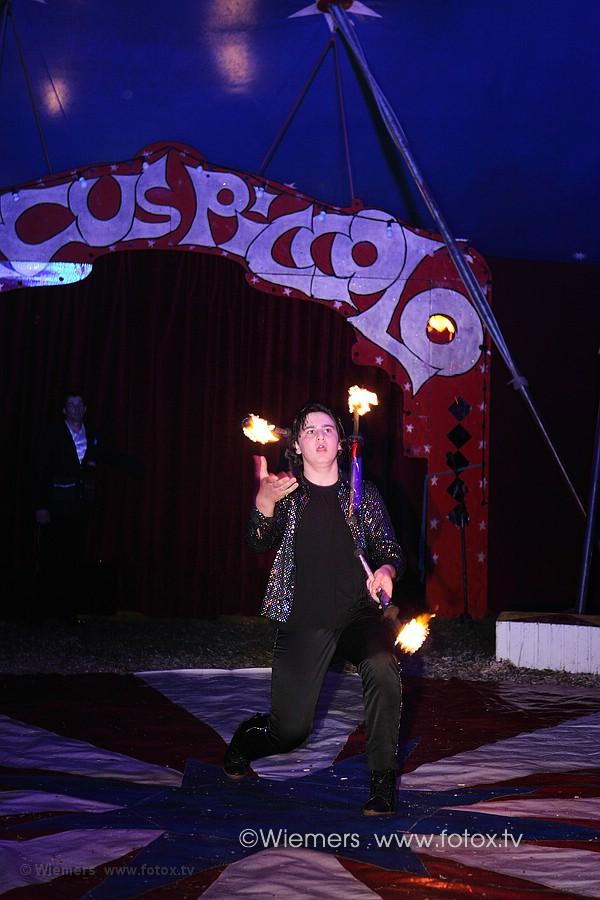 Zirkus Piccolo in Morntal-Muenchingen Mai 2013