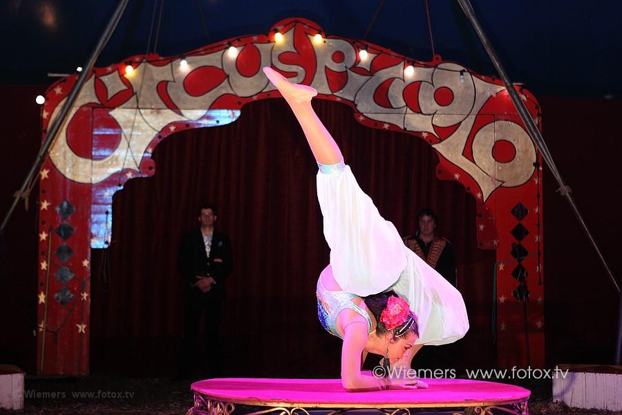 Zirkus Piccolo in Morntal-Muenchingen Mai 2013