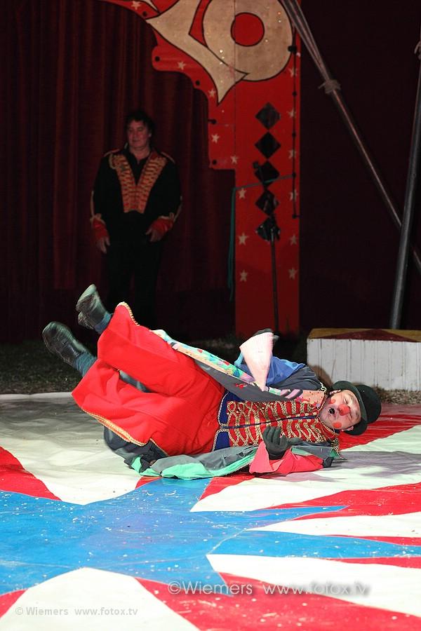 Zirkus Piccolo in Morntal-Muenchingen Mai 2013