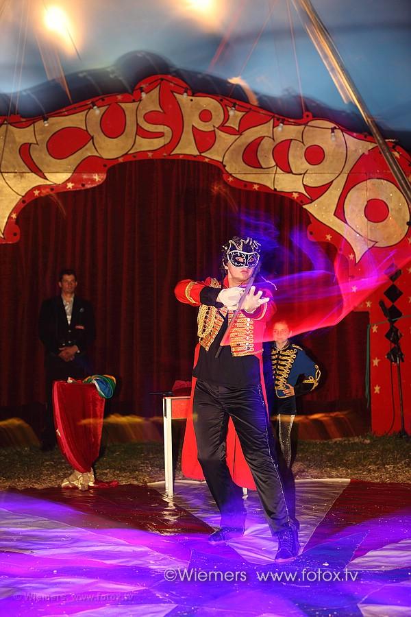 Zirkus Piccolo in Morntal-Muenchingen Mai 2013